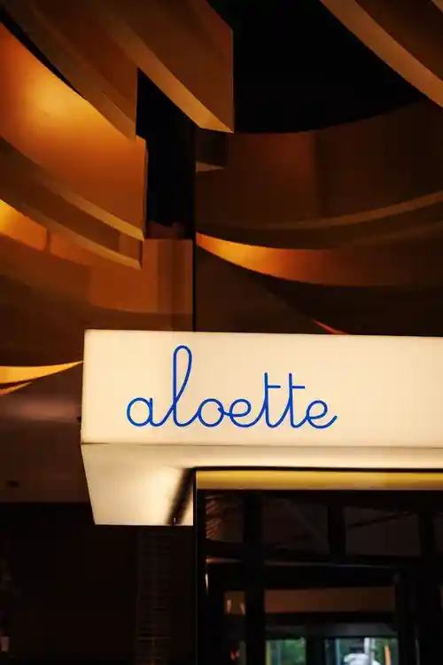 Aloette Bay