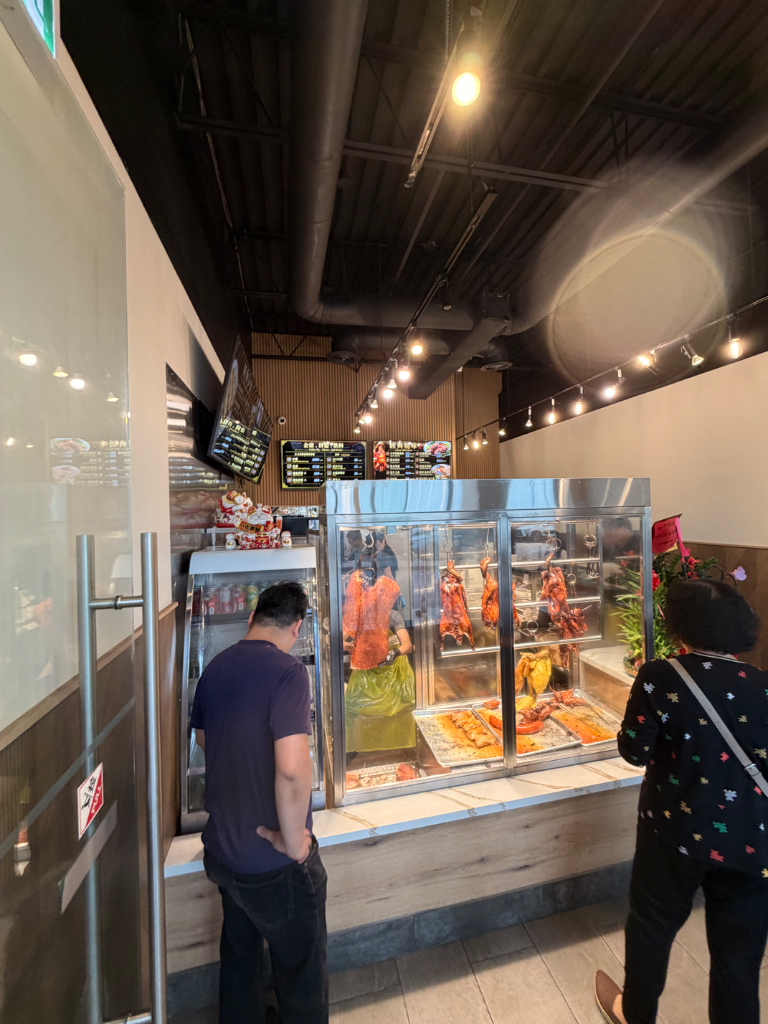 TANG XIA SUPREME BBQ (Richmond Hill) 店内写真 4