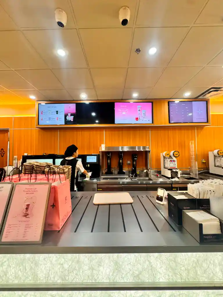 Molly Tea (Capital Centre)