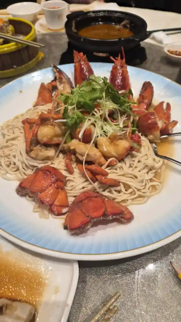 Happy Fishman Chinese Seafood Cuisine